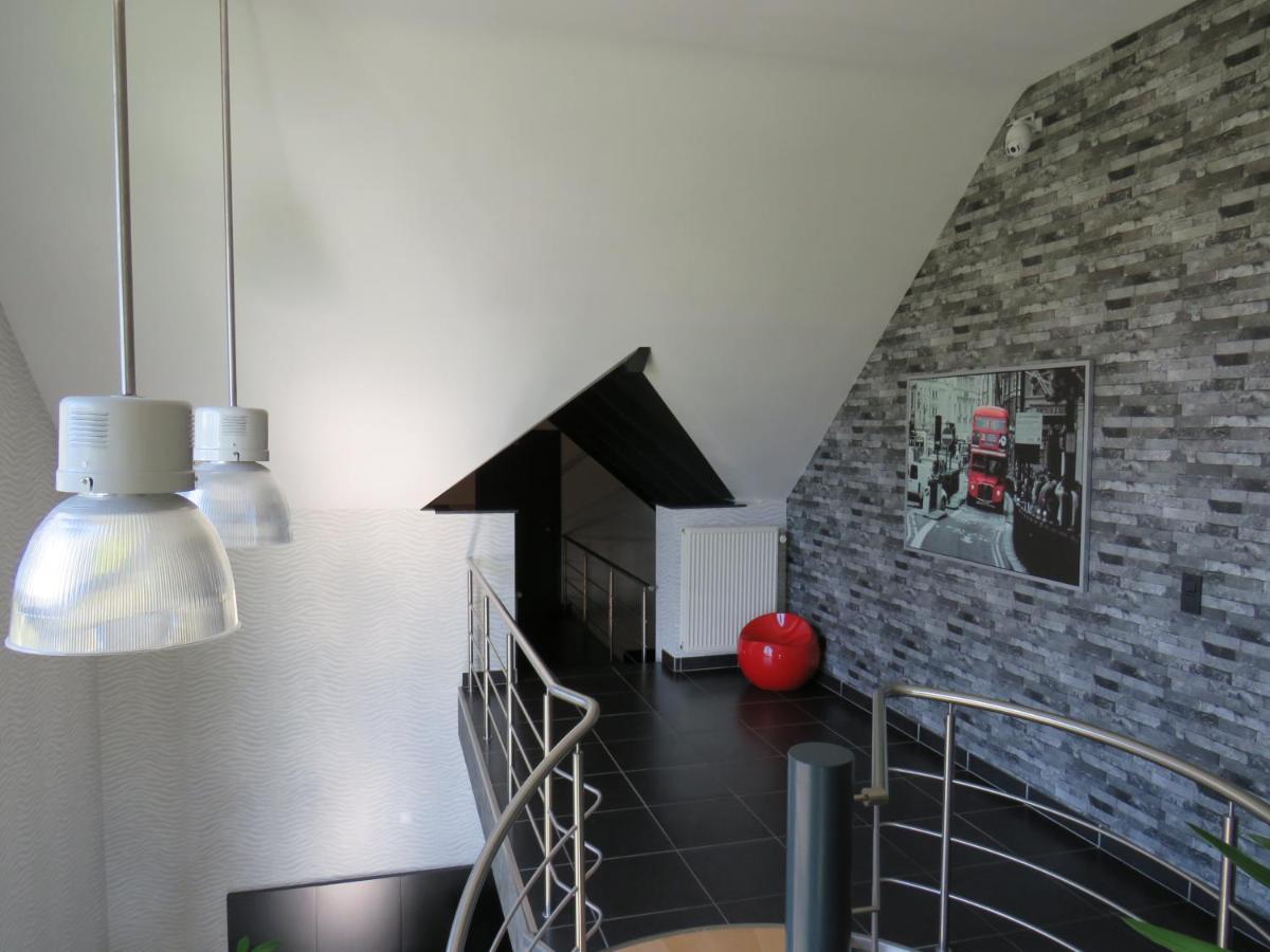 Oxygen House, Holiday And Team Building Ovifat Exterior foto